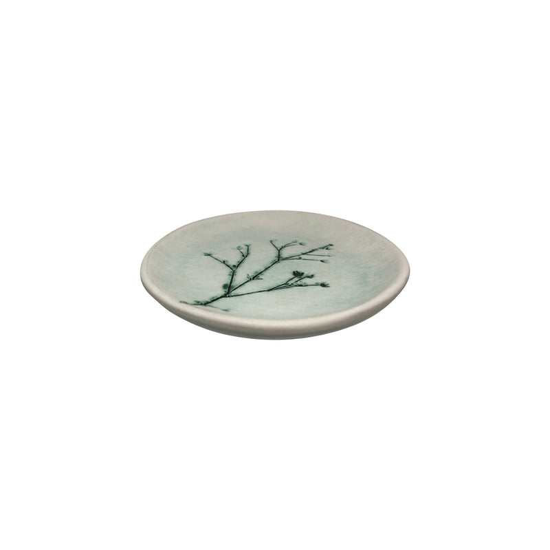 Bej ustune yesil cicek desenli el yapimi kucuk seramik tabak_Handmade small beige ceramic plate with flower pattern
