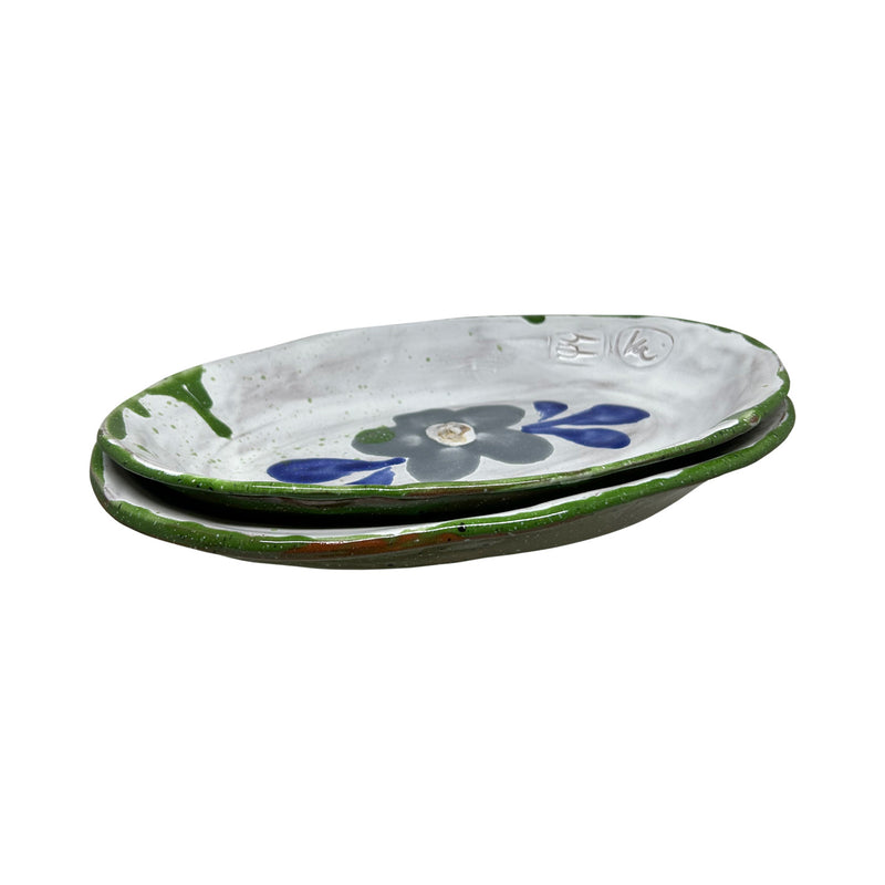Cicek desenli ust uste iki adet seramik tabak_Two stacked oval ceramic plates with flower pattern