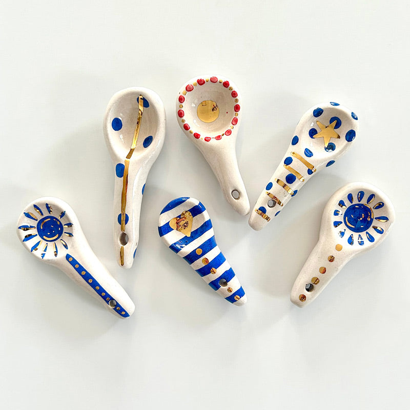 Cizgili benekli ve gunes desenli seramik alti kasik_Six ceramic spoons with various patterns