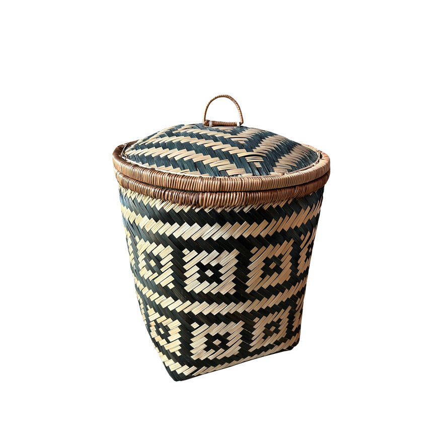 Desenli kapakli hasir buyuk sepet_Patterned wicker big basket with lid