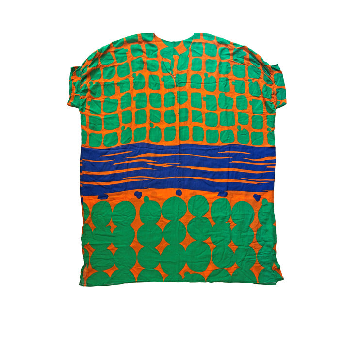 Etnik desen ve renklerde kisa kollu buyuk beden elbise_Short sleeve loose plus size dress in ethnic patterns and colors