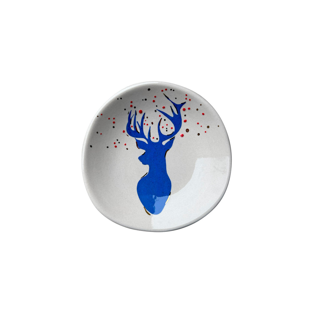 Etrafi noktali mavi geyik basi desenli kucuk tabak_Small plate with blue deer head pattern and speckles