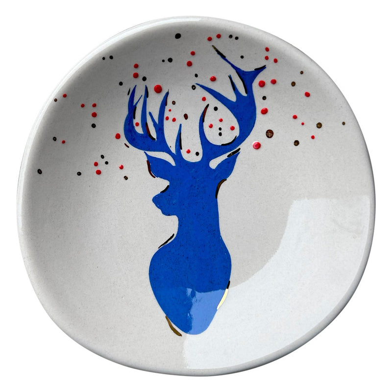 Etrafi noktali mavi geyik basi desenli kucuk tabak_Small plate with blue deer head pattern and speckles