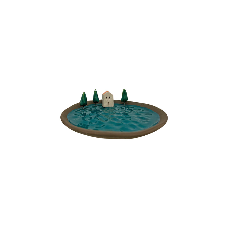 Ev ve agacli sevimli yesil yuzuk tabagi_Cute green jewelry holder with trees and a house on them