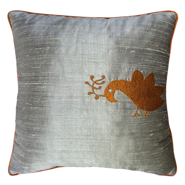 Gri ipek santuk ustune hardal rengi kus motifli kirlent_Cushion with mustard color bird motif embroidery on slubbed silk