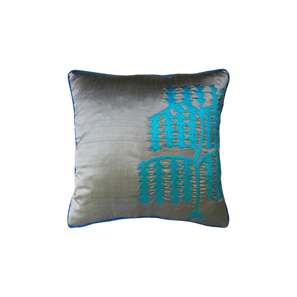 Gumus gri ustune mavi hayat agaci nakisli tasarim ipek kirlent_Designer silk grey cushion with blue tree of life embroidery