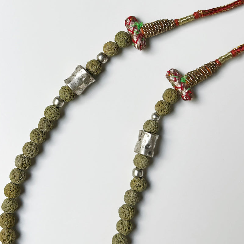 Haki yesil lavtasi boncuklu el yapimi kolye_Handmade khaki green lavastone necklace