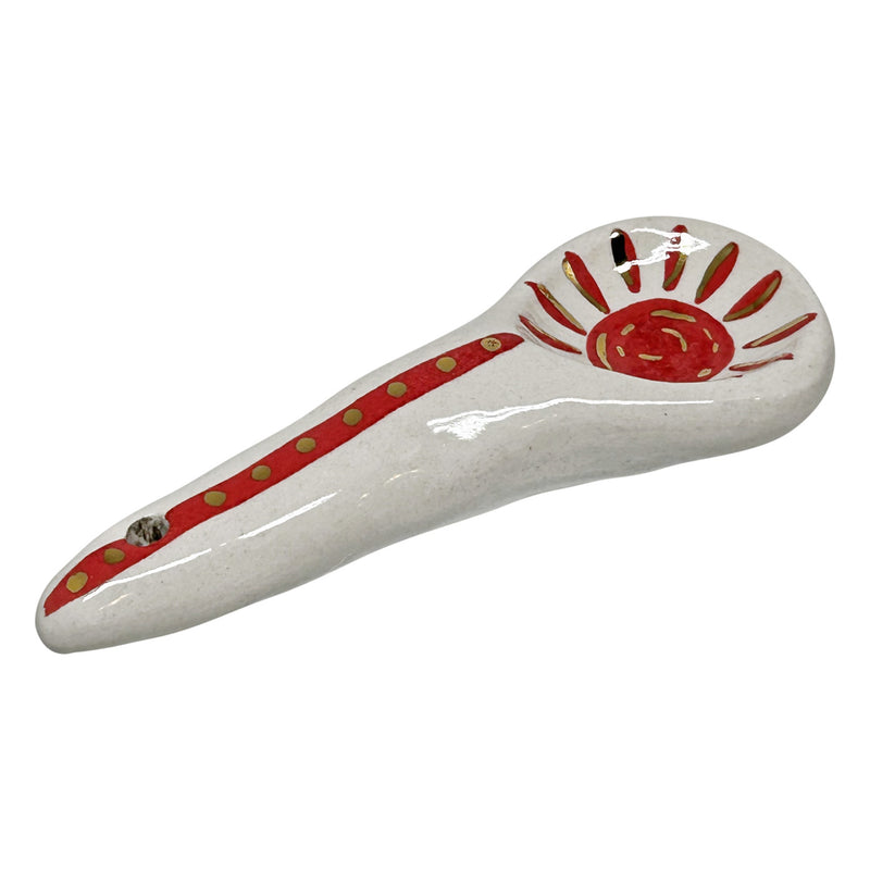 Icinde gunes deseni olan kirmizi beyaz seramik kasik_Red and white ceramic spoon with sun pattern inside