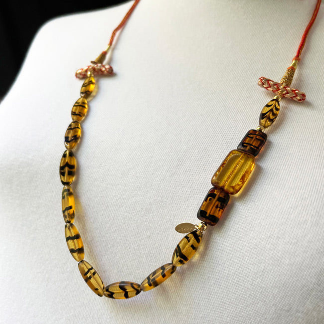 Kahverengi tonlarinda boncuklu tasarim kolye_Handmade beaded necklace in shades of brown