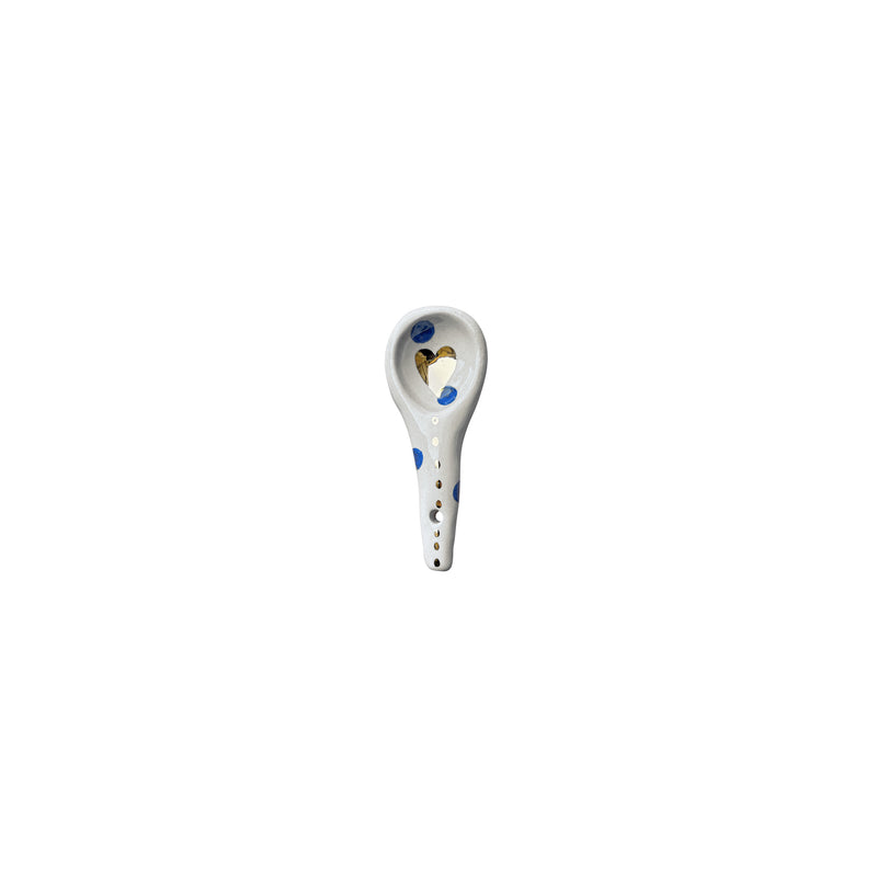 Kalpli ve benekli mavi beyaz altin seramik kasik_Blue white gold ceramic spoon with dots and heart shape