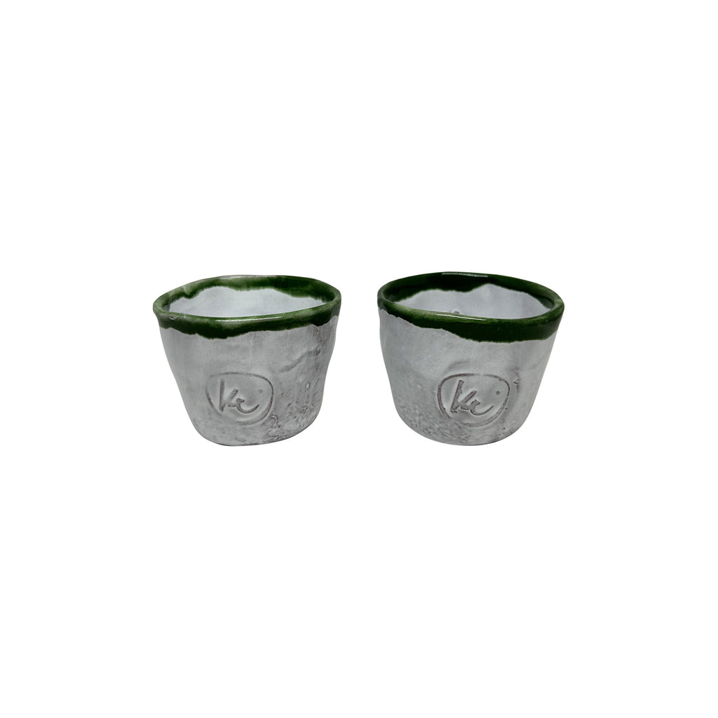 Kenari yesil kendi beyaz hediyelik iki adet kahve fincani_Two green and white giftware espresso cups