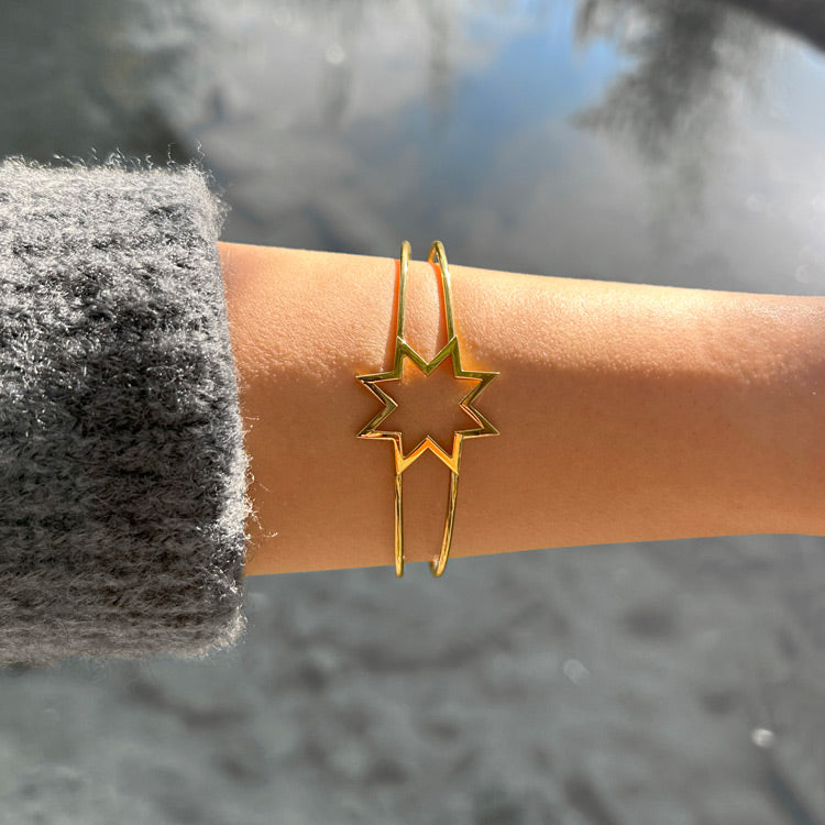 Kolda yildiz motifli altin kaplama tasarim bilezik_Gold plated designer bracelet with star motif