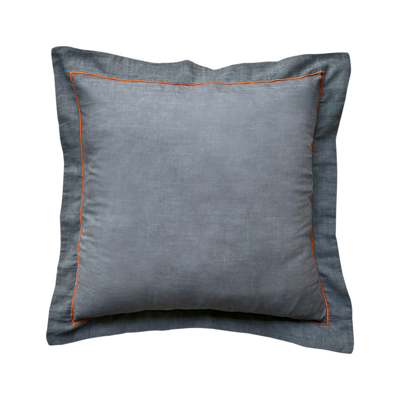 Koyu turuncu nakisli koyu gri pamuklukirlent_Stone washed cotton smoke grey pillow with dark orange embroidery