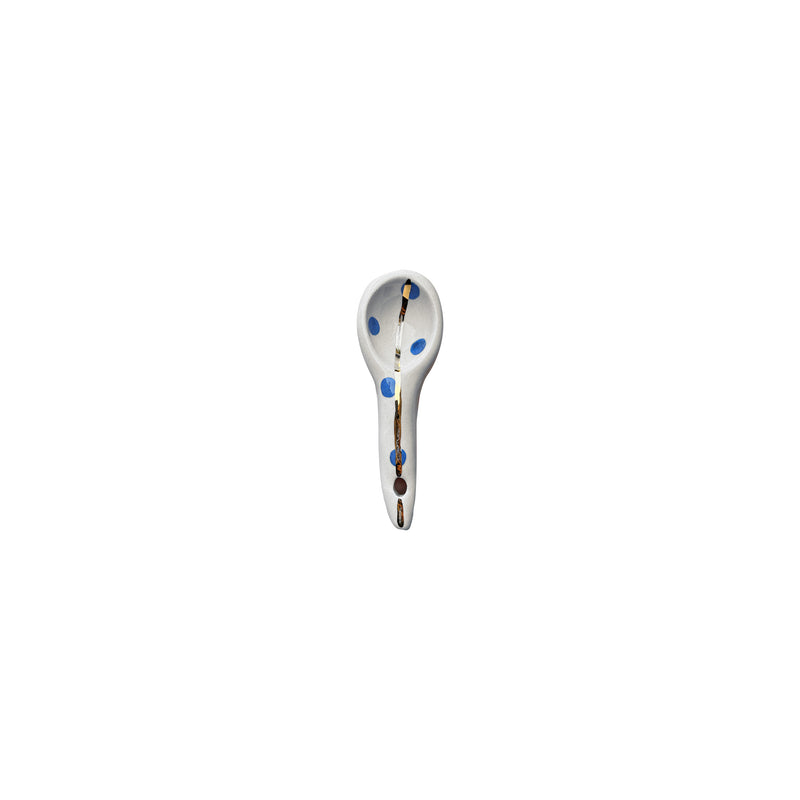 Ortada altin rengi cizgisi olan mavi benekli seramik kasik_Blue spotted ceramic spoon with golden line in the middle