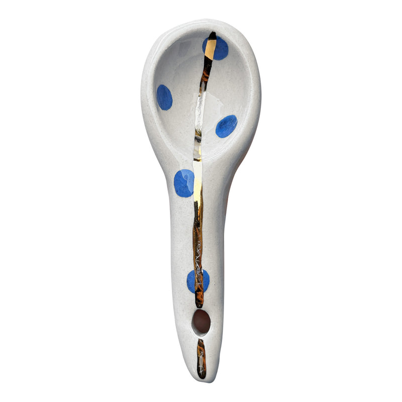 Ortada altin rengi cizgisi olan mavi benekli seramik kasik_Blue spotted ceramic spoon with golden line in the middle