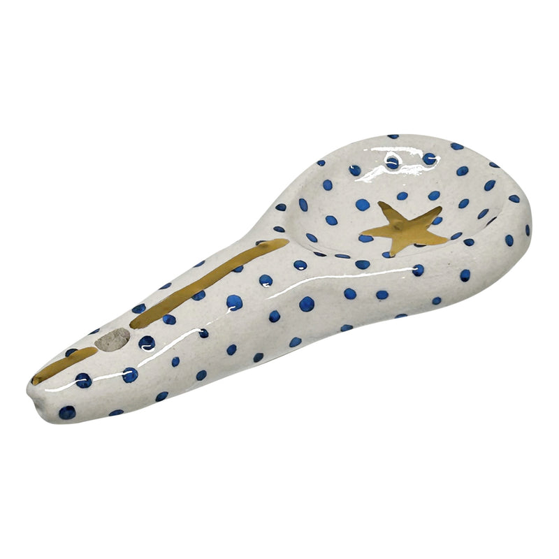 Ortada altin rengi kayan yildizli mavi benekli seramik kasik_Blue dotted ceramic spoon with golden shooting star