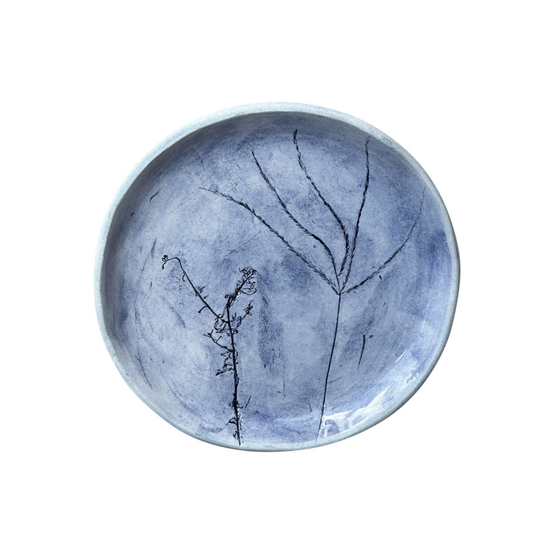 Ot desenli mavi seramik suslu tabak_Blue ornamental bread plate with plant textures