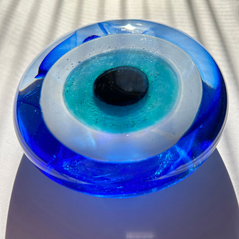 Perspektif golgede gece mavisi buyuk goz boncugu_Dark blue glass evil eye bead