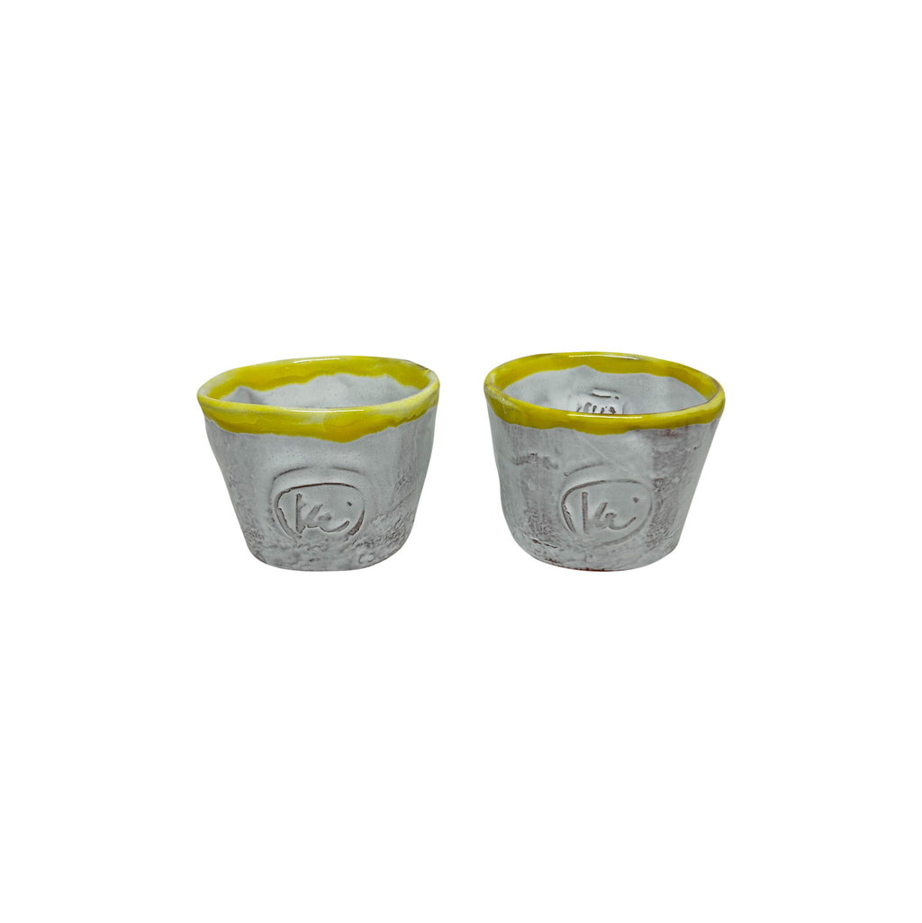 Sari kenarli iki adet beyaz Atolye 11 seramik fincan_Two white ceramic Turkish coffee cups