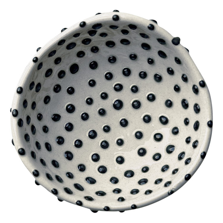 Siyah noktali kucuk seramik kase_Small ceramic bowl with small dots