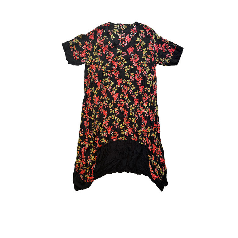 Siyah ustune kucuk cicek desenli kisa kollu uzun yazlik elbise_Black short sleeve long summer dress with small flower patterns
