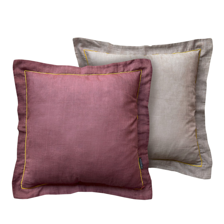 Taslanmis pamuklu bordo ve bej cift yuzlu yastik_Stone washed cotton burgundy color and beige double sided pillow