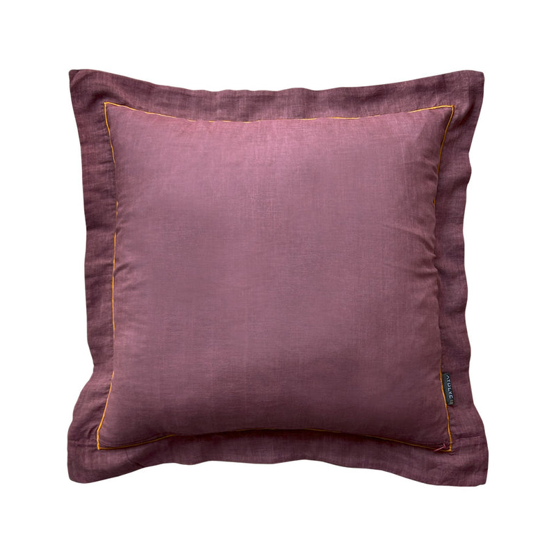 Taslanmis pamuklu koyu altin rengi nakisli bordo yastik_Stone washed cotton burgundy color pillow with dark golden color embroidery