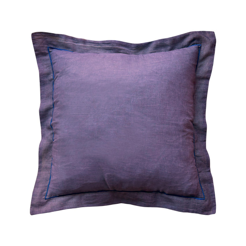 Taslanmis pamuklu lacivert nakisli mor yastik_Stone washed cotton purple large pillow with dark blue embroidery