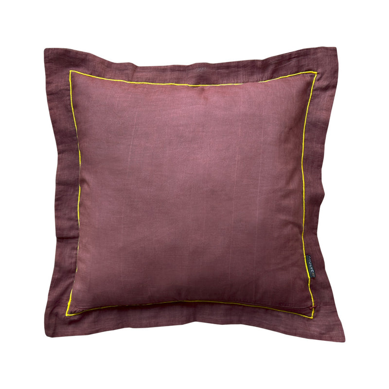 Taslanmis pamuklu parlak sari nakisli bordo kirlent_Stone washed cotton burgundy color pillow with yellow embroidery
