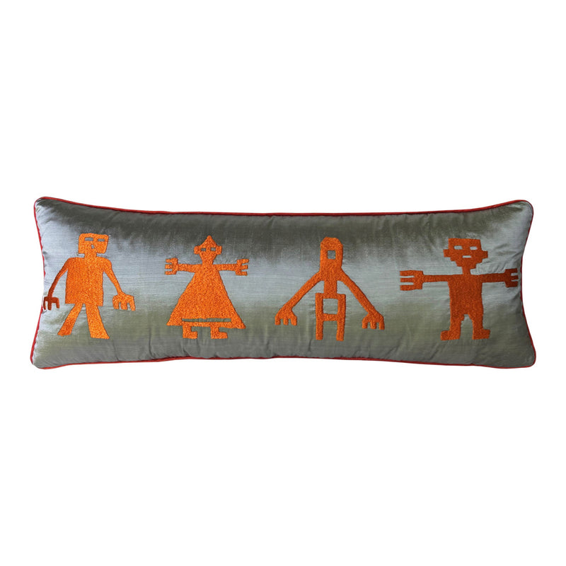 Turuncu biyeli ve dort adet insan motifi nakisli gri kirlent_Grey silk cushion with orange piping and four human motifs