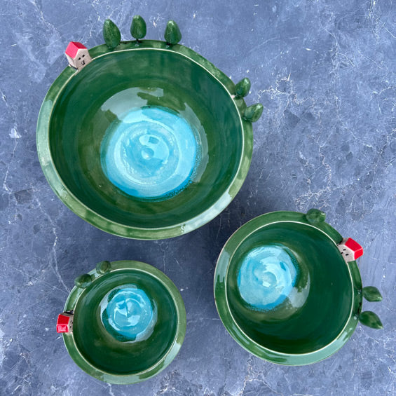 Uc boy ortasi turkuaz kendisi yesil suslu kase_Three sized decorative green bowls