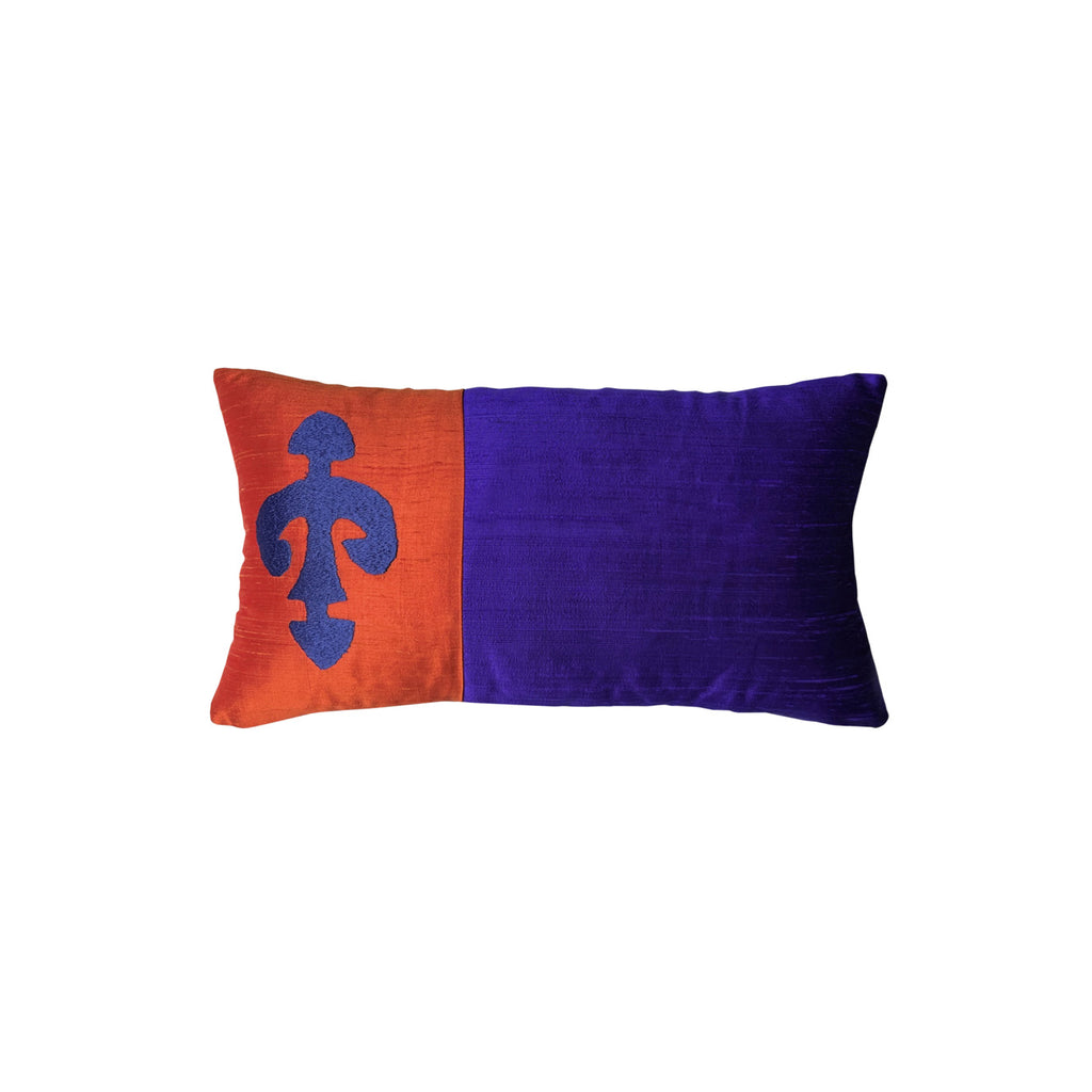 Uretkenlik sembolu elibelinde motifli turuncu mor kirlent_Orange purple cushion with hands on hips motif denoting productivity