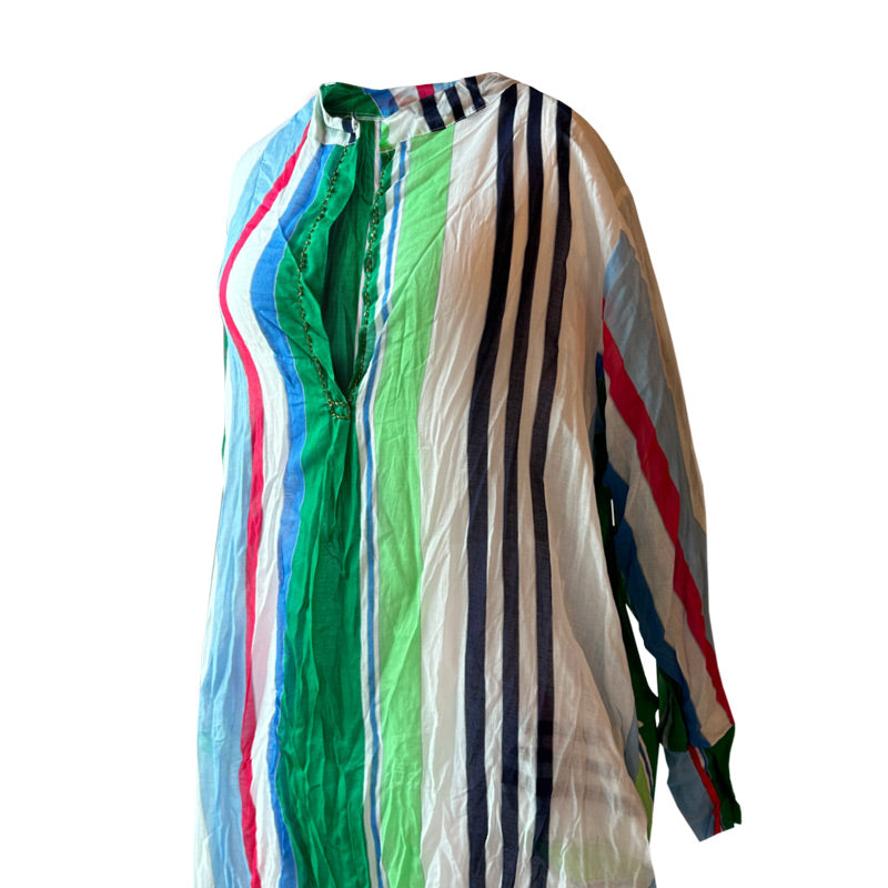 Yakasi bir sira boncuk islemeli cizgili renkli elbise_Colorful striped dress with embroidery at the collar