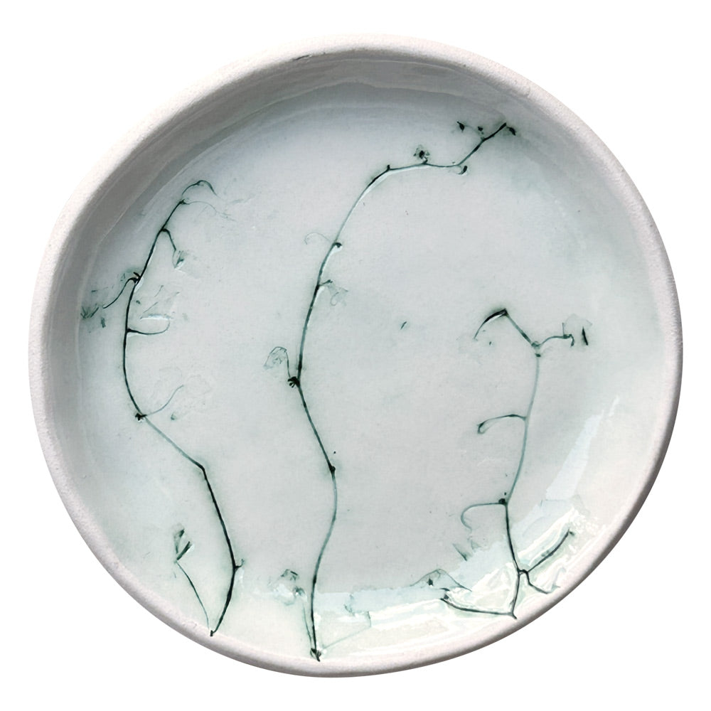 Yan yana uc karisik ot baskili bej yesil seramik tabaj_Herbs pressed beige green ceramic plate