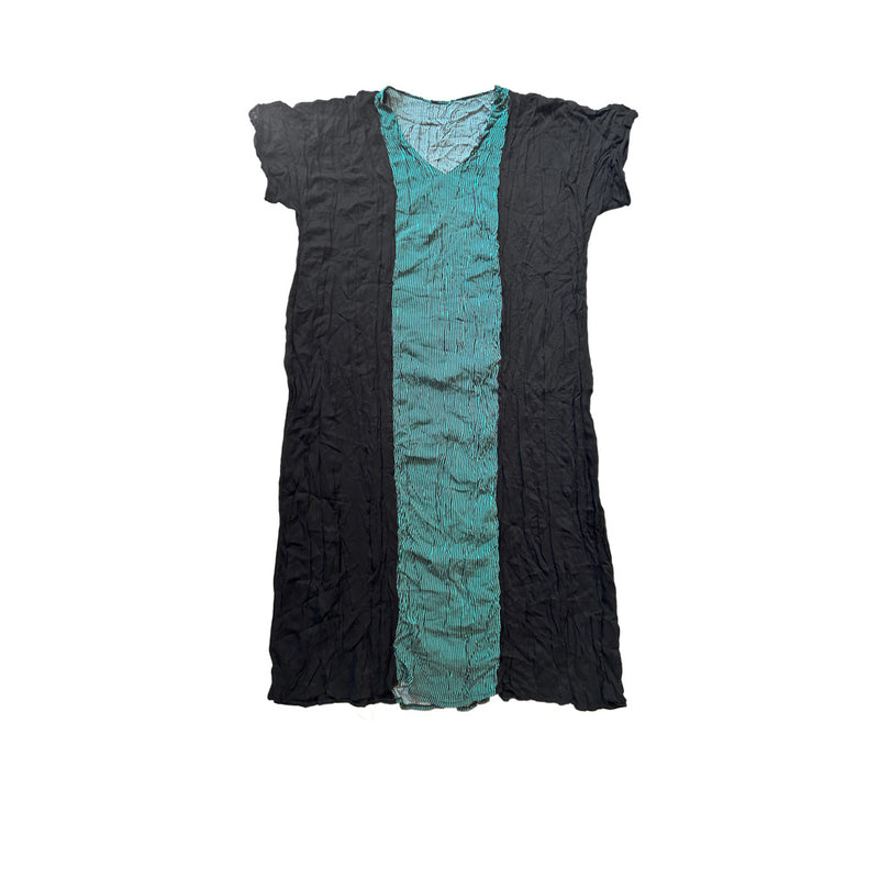 Yanlari siyah ortasi yesil kisa kollu uzun buyuk beden elbise_Black on the sides green in the middle middle short sleeve long plus size dress