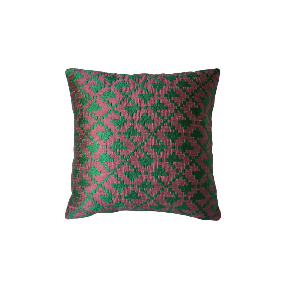 Yinyang sembolunun Anadoludaki versiyonu motif nakisli yesil ve kiremit rengi kirlent_Silk cushion with love and unison motif