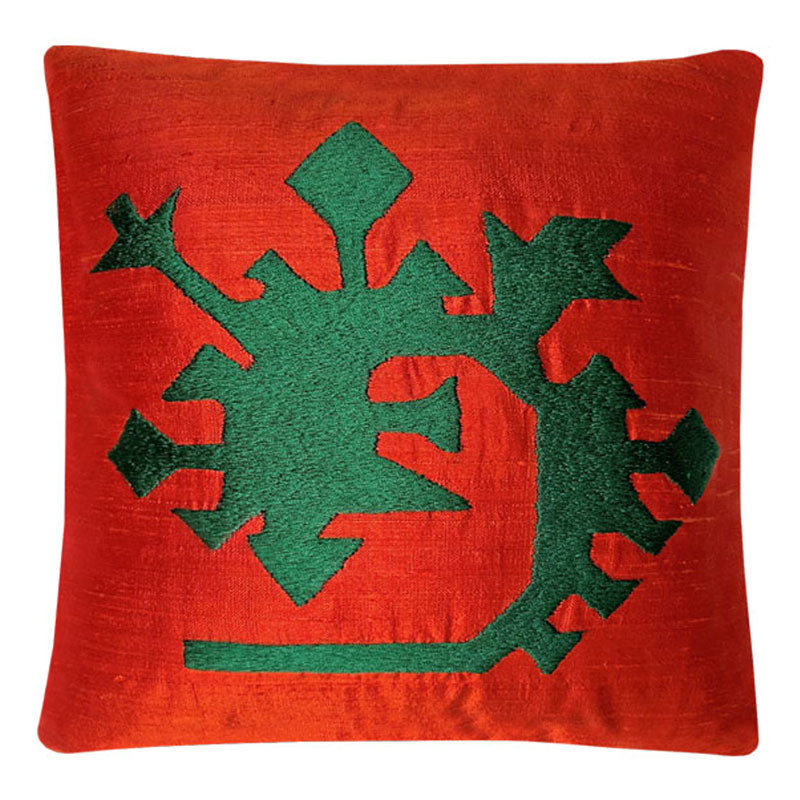 Anadolu sembolizminde hazine bekcisi olarak kabul edilen yilan ejder motifli kirlent_Cushion with sepent dragon motif that safeguards treasure in Anatolian symbolism