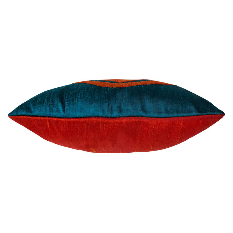 Ev dekorasyon aksesuari nakisli renkli ipek yastik_Home decoration accessory colorful silk cushion with embroidery