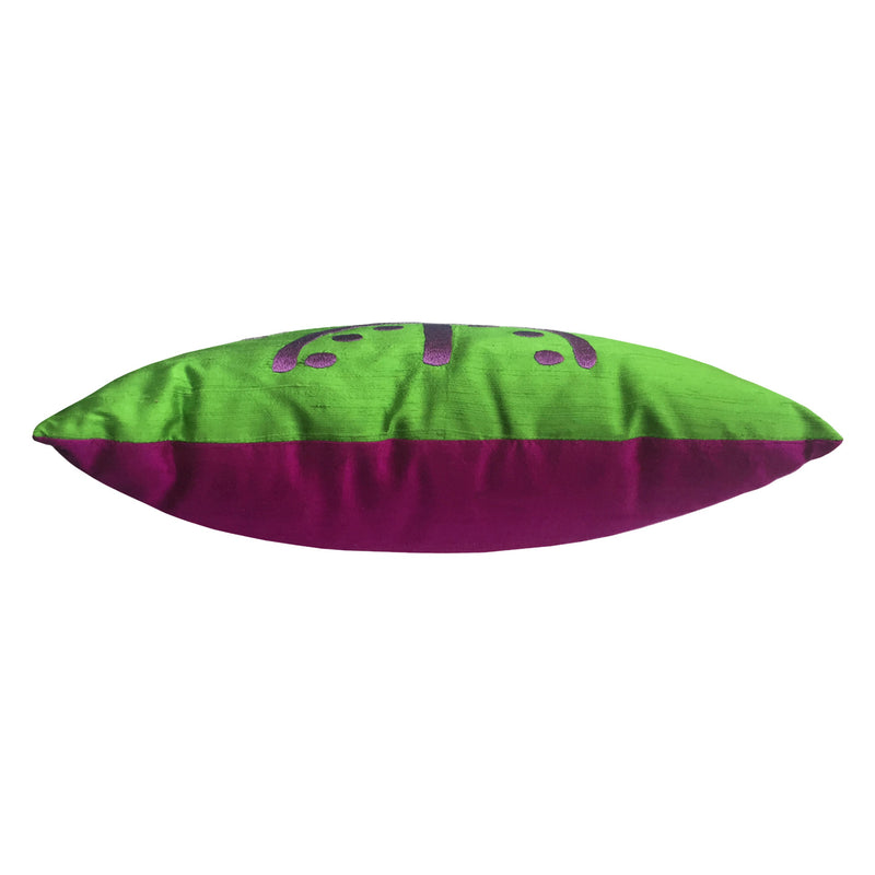 Fistik yesili ve fusya renklerde el parmak tarak motifli ipek kirlent_Hand finger and comb motif embroidered silk pillow in lime green and fuchsia colors