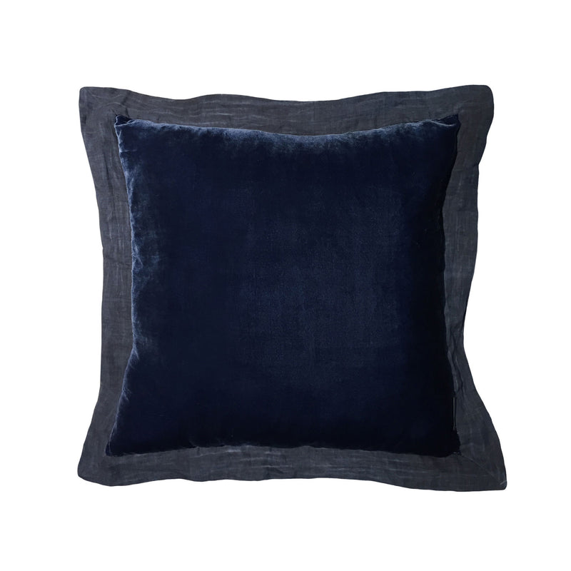 Pamuklu kulaklari olan lacivert buyuk kare ipek kadife kirlent_Cotton flanged navy blue silk velvet big square throw pillow