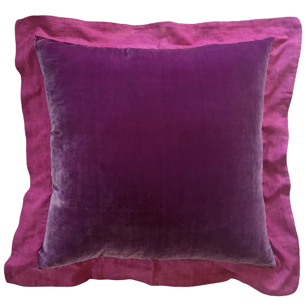 Pamuklu kulaklari olan murdum rengi buyuk kare ipek kadife yer kirlenti_Cotton flanged plum colored silk velvet big square floor pillow