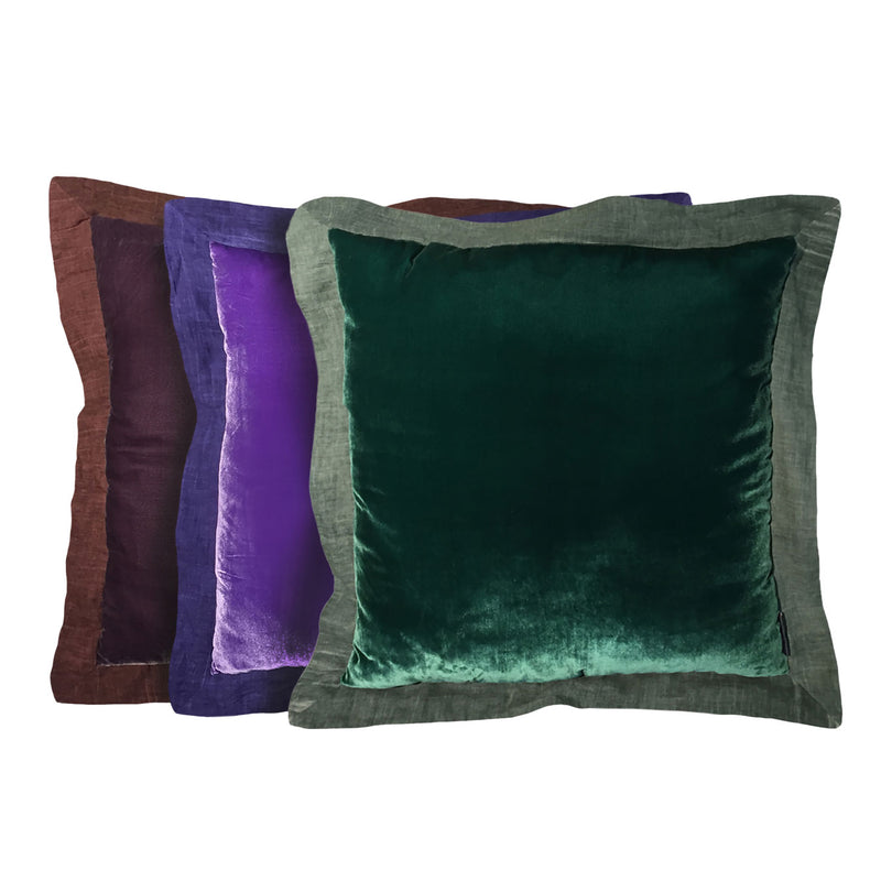 Pamuklu kulaklari olan murdum rengi eflatun ve yesil ipek kadife kirlentler_Cotton flanged maroon colored violet and green silk velvet pillows