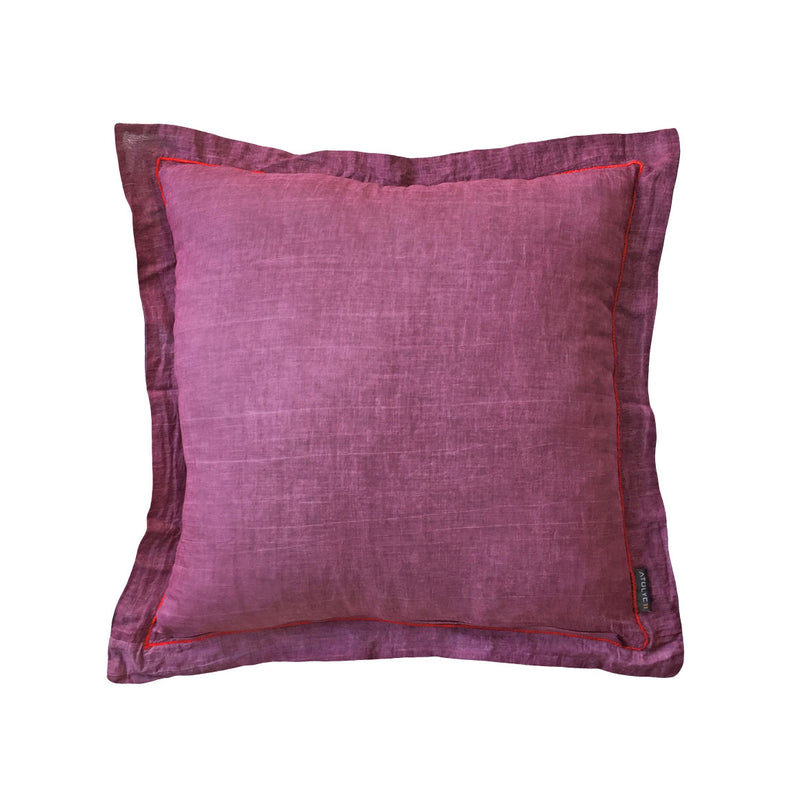 Taslamis pamuklu kirmizi nakisli gul kurusu kare yastik_Stone washed cotton greyish pink square pillow with red embroidery_kissen_coussin