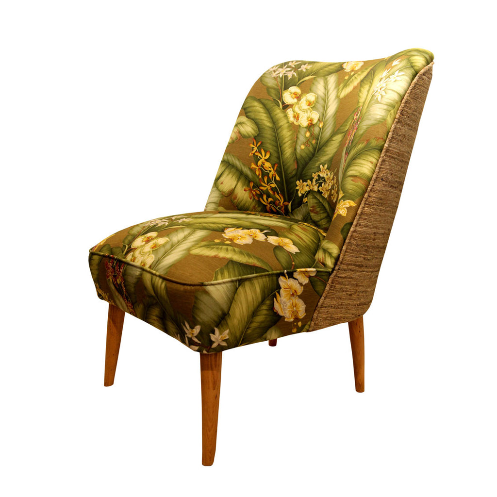 Yaprak ve cicek desenli ahsap ayakli koltuk_Armchair with floral leaf pattern_sessel_fauteuil